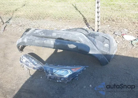 2021 Toyota Rav4 Xle из США, поврежденный, VIN 2T3W1RFV2MC095002